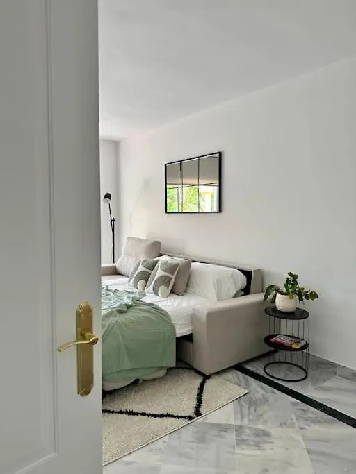 Apartamento La Dama De Noche マルベーリャ